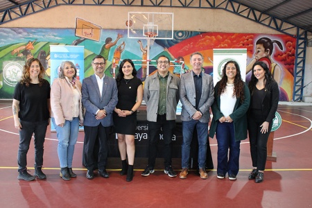 UPLA y Corporación Santiago Wanderers,firman convenio de colaboración para potenciar el deporte y la formación académica.