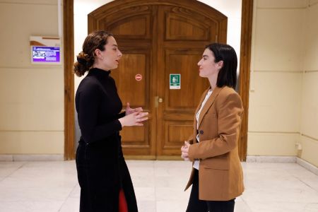 Diputadas republicanas piden reactivar ley congelada en el Congreso desde 2016 que sanciona las llamadas falsas a números de emergencia.