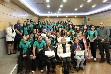 Santo Tomás Viña Del Mar, fortalece el trabajo comunitario, con personas mayores en Quilpué.
