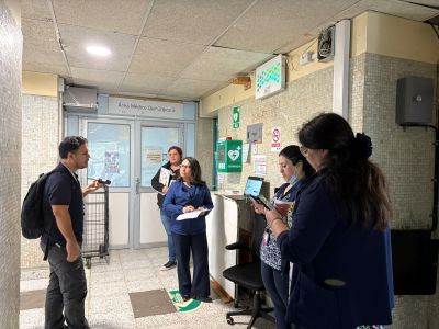 Hospital de Quilpué afina preparación de pacientes en cuarto ejercicio de traslado.