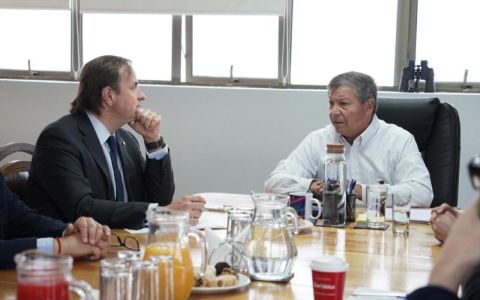 Ministro del Deporte compromete apoyo para avanzar con el proyecto de construcción de un velódromo regional en Villa Alemana.