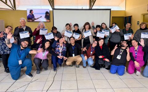 Cecosf Santa Teresita de Quillota realizó jornada para cuidadoras y cuidadores fortaleciendo conocimientos y herramientas de cuidado domiciliario.