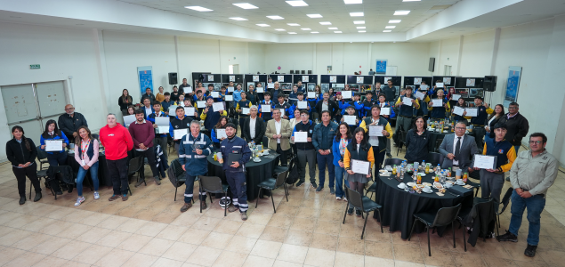 Egresa la sexta generación del programa “Técnicos del Futuro” de Codelco Ventanas y la Universidad Santa María.